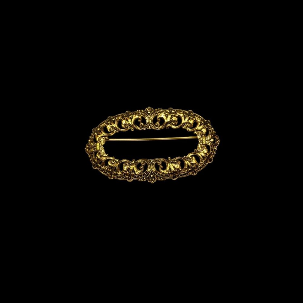 Vintage Ornate Gold-Tone Filigree Oval Brooch Pin - Picture 2 of 7